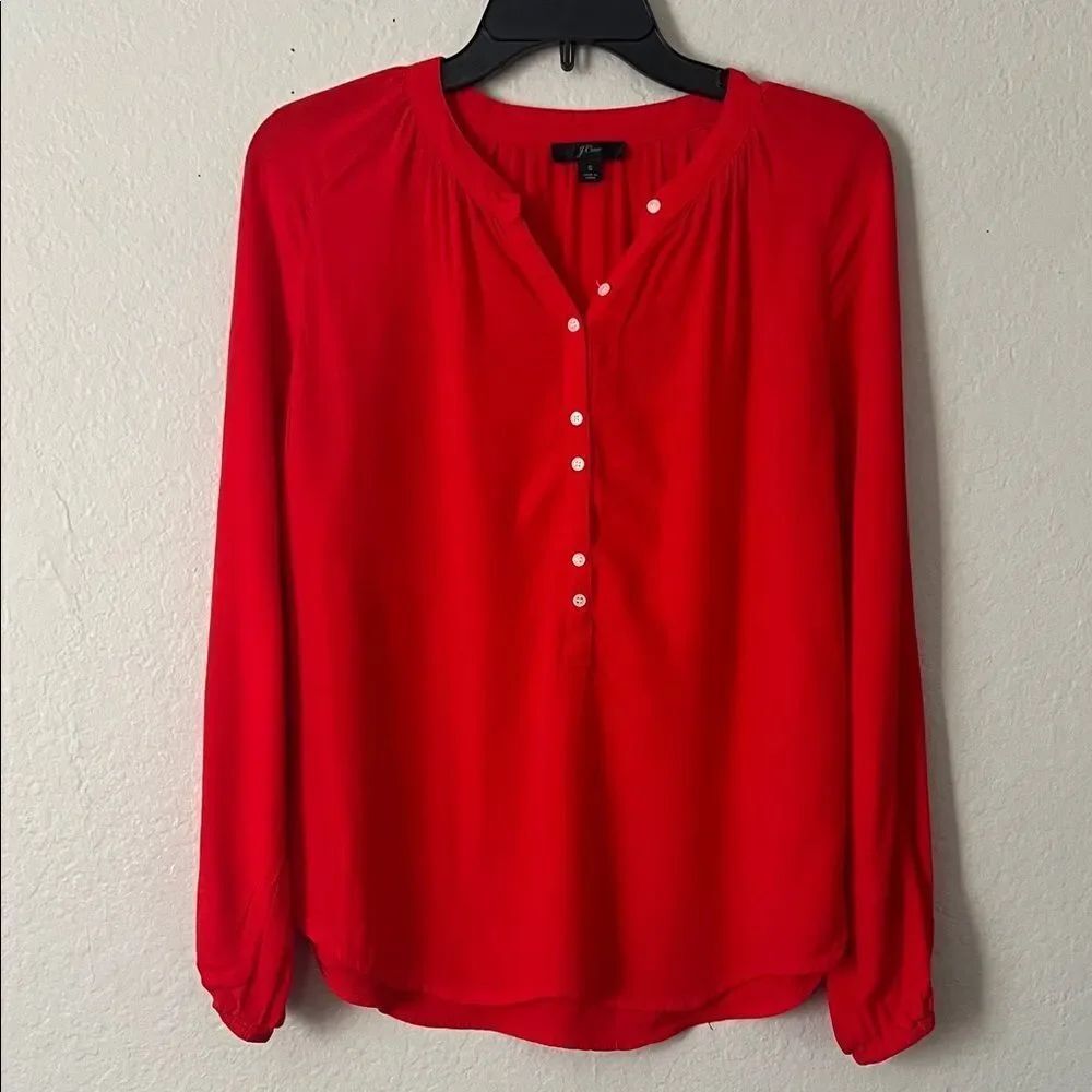 Like New! J.Crew Red Viscose Long Doiman Sleeve Button Front Blouse in Size S